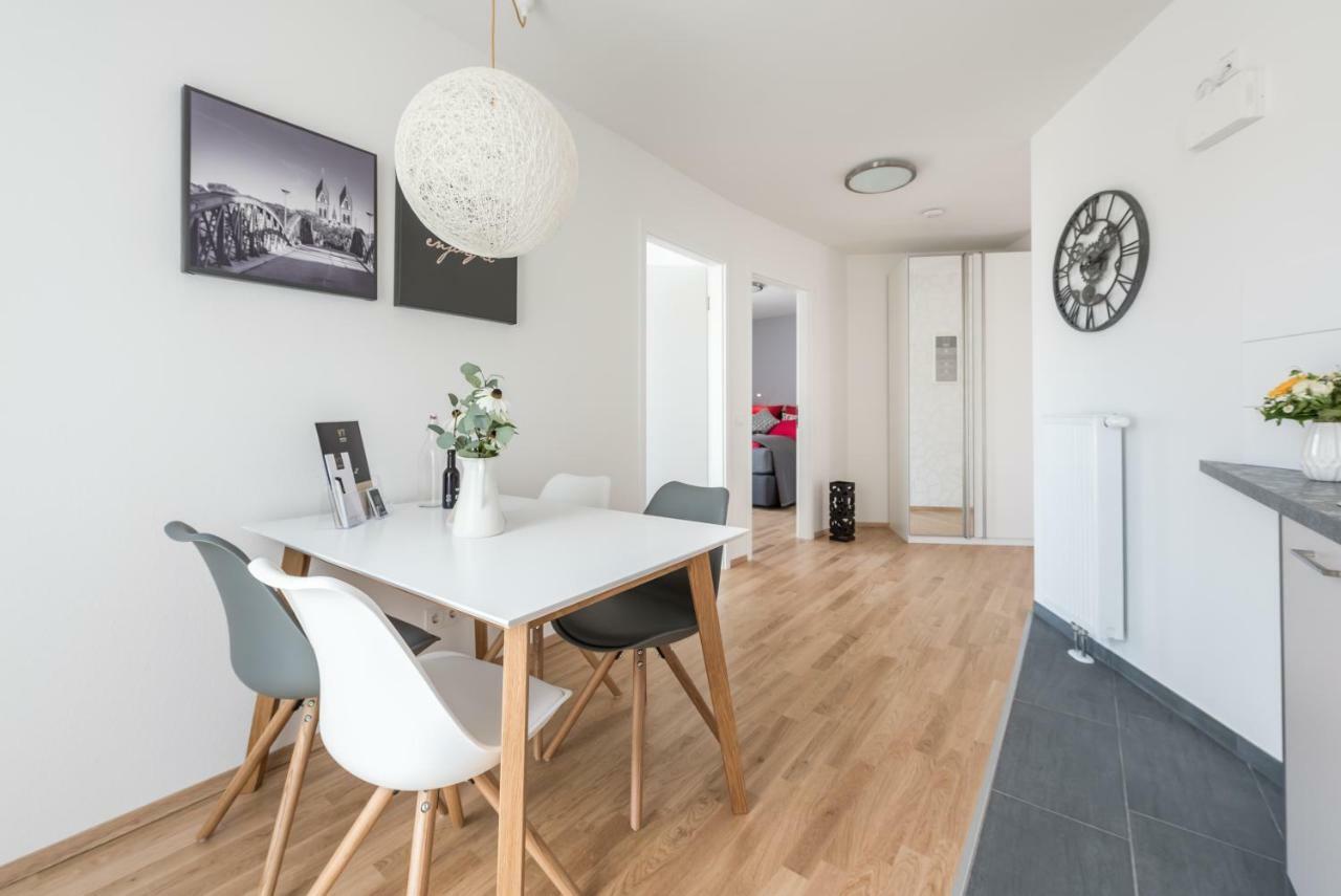 V7 Boutique Appartements Freiburg im Breisgau Ngoại thất bức ảnh