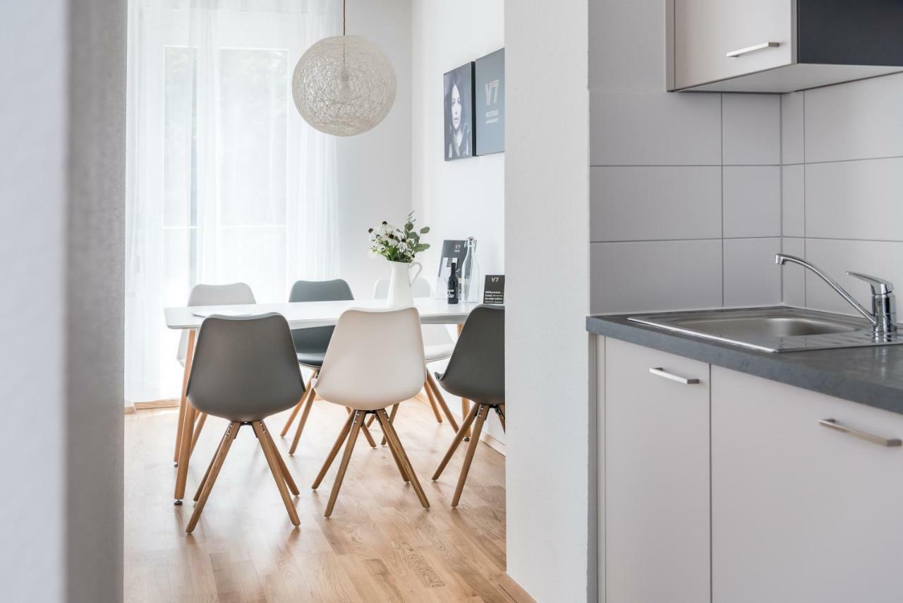V7 Boutique Appartements Freiburg im Breisgau Ngoại thất bức ảnh