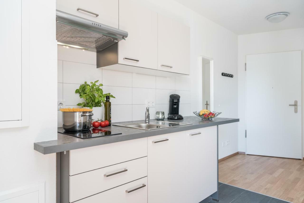 V7 Boutique Appartements Freiburg im Breisgau Ngoại thất bức ảnh